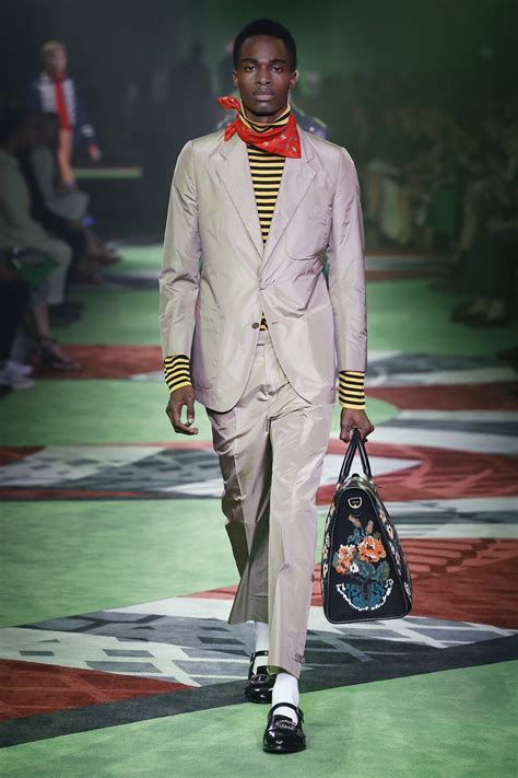 gucci lookbook summer 2017 men|See every look from the Men’s Spring Summer 2017 Runway..